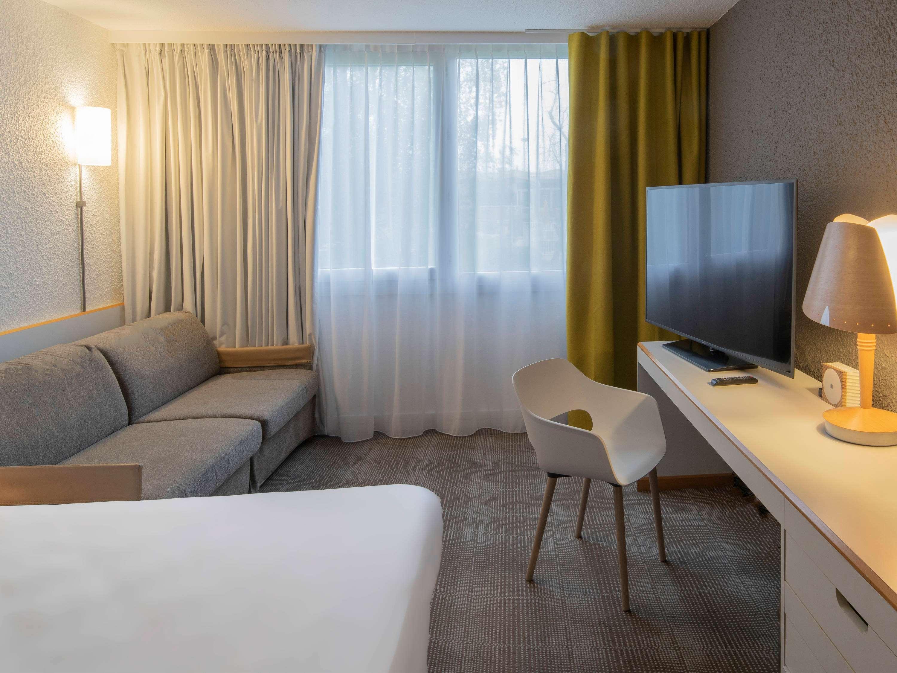 Hotel Novotel Dijon Route Des Grands Crus 4*